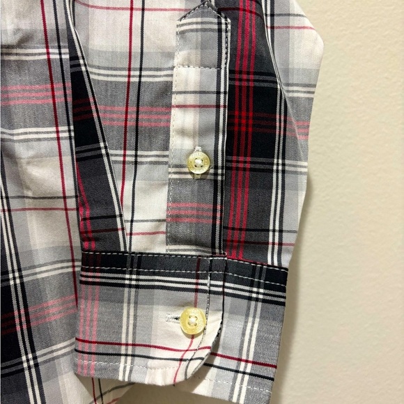 NWT Chaps Plaid Button Down Boys XXS 4-5, Red, White Black Christmas - Picture 4 of 8